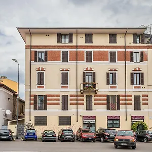 Appartamento Life Is Beautiful Design Loft Navigli Romolo, Netflix, Wifi, Ac And Street Parking, Milano